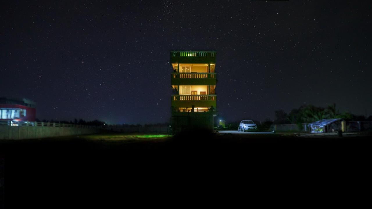 Pranaav Beach Resort Puduccseri Kültér fotó